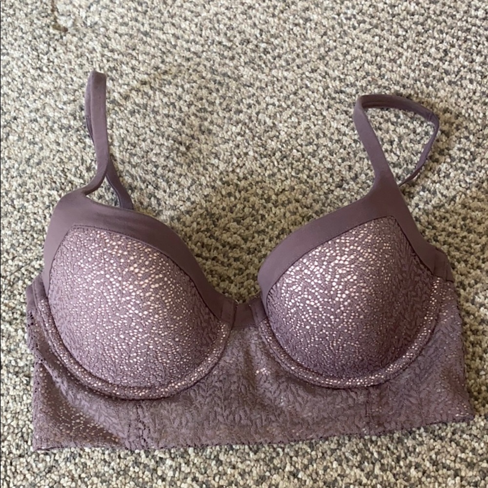 Victoria’s Secret Body By Victoria lined demi bra